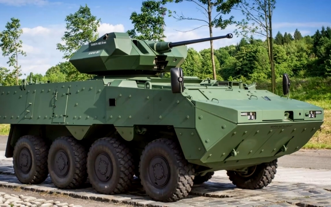 Ấn tượng xe thiết giáp chở quân Pandur II nhiều tính năng lợi hại